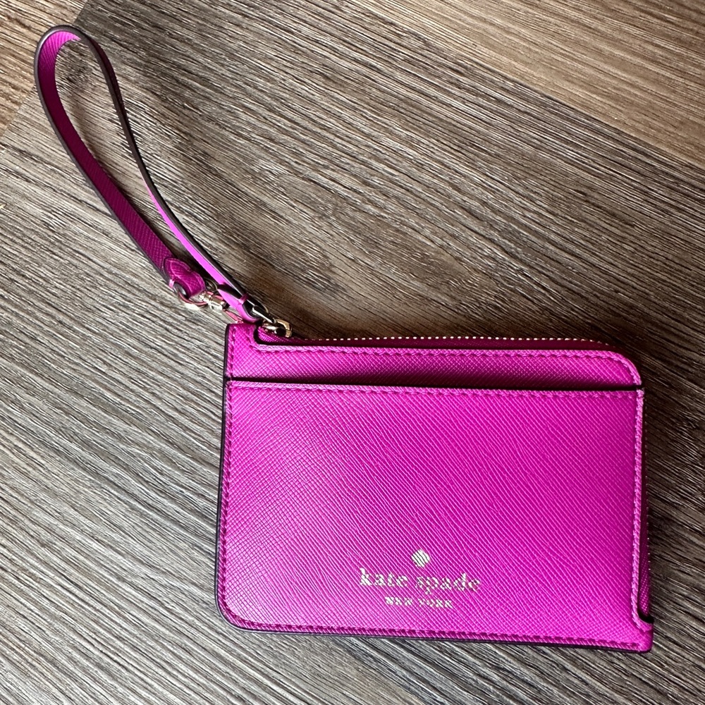 Kate Spade Schuyler Baja Rose Wristlet